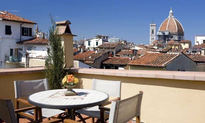Sant' Ambrogio Apartment | 85 m² Apartment ∙ 2 bedrooms ∙ 5 guests