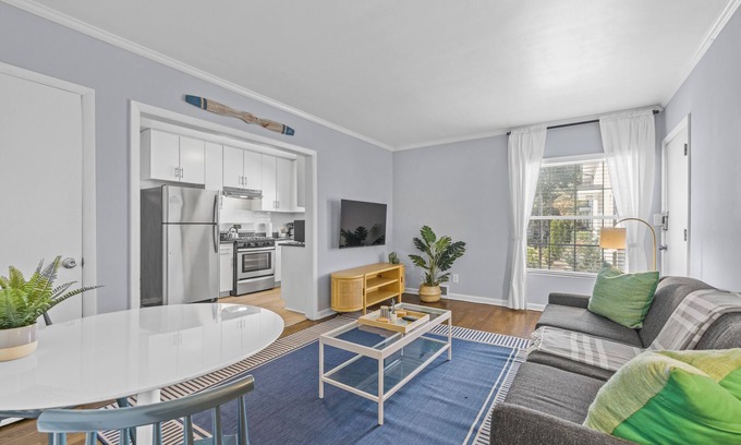 Virginia Highland Apartment | 881 Furnished Apartments