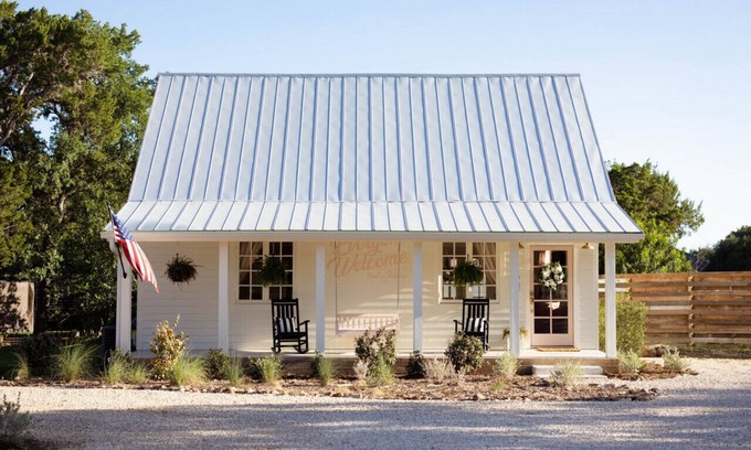 New Braunfels House | 8Sages*Dolly Cottage*Sleeps 4*Private Plunge Pool