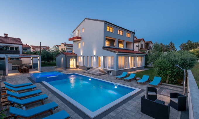 Medulin Villa | 9 bedroom villa in Medulin