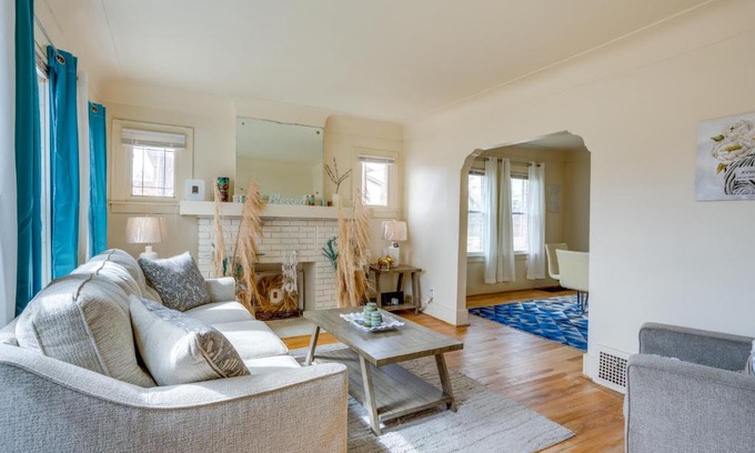 Detroit Apartment | 9 Mi to Downtown and Comerica Park A Grand Stay