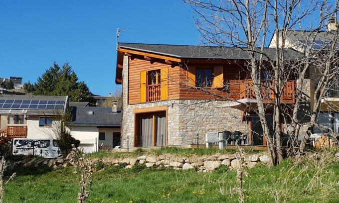 Font-Romeu-Odeillo-Via House | 90 m² Gîte ∙ 3 bedrooms ∙ 6 guests