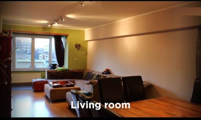 Sint-Jans-Molenbeek Apartment | 90 m² Apartment ∙ 2 bedrooms ∙ 2 guests