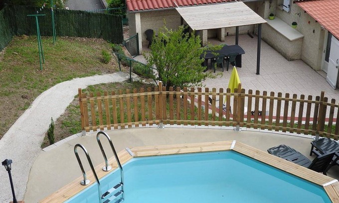 Sousceyrac House | 90 m² Gîte ∙ 2 bedrooms ∙ 5 guests