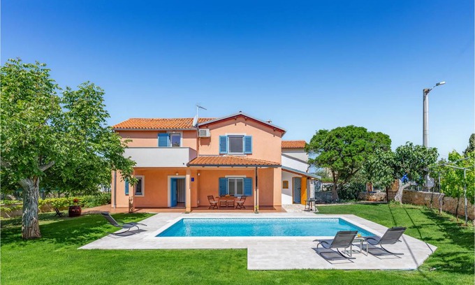 Banjole House | 90 m² House ∙ 2 bedrooms ∙ 5 guests