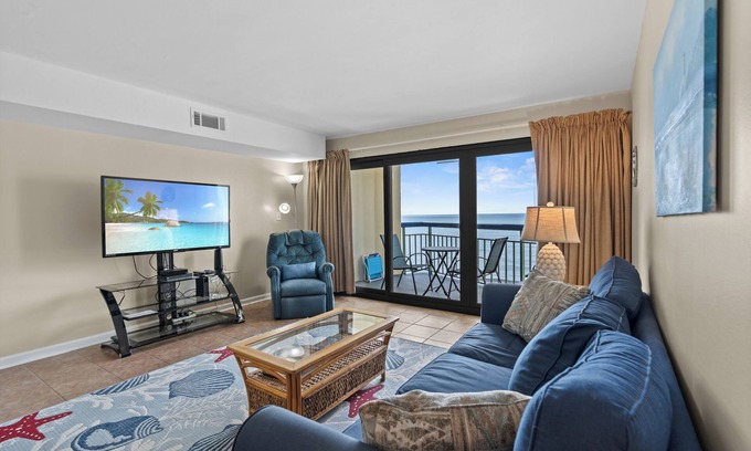 Cherry Grove Beach Condo | 910 @ The Oceans in Cherry Grove - 1 Bedroom Ocean Front