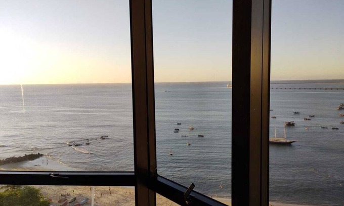 Cais do Porto Apartment | 952a Golden Flat 9 Frente mar na Avenida Beira mar 45m2 Apto Lusso 1 Quarto