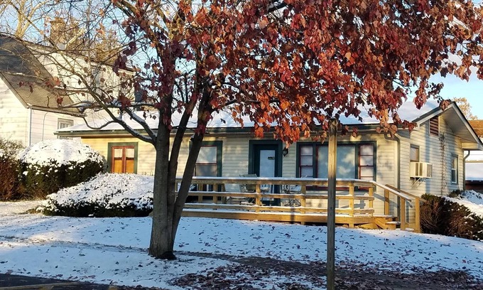 Barry County Apartment | A 1BR Suite in the heart of Nashville