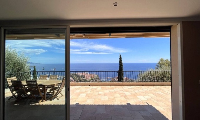 La Turbie Villa | A balcony over Monaco and the sea