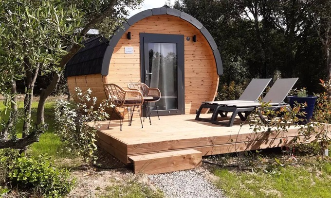 Sommieres House | A/C/TV cabin