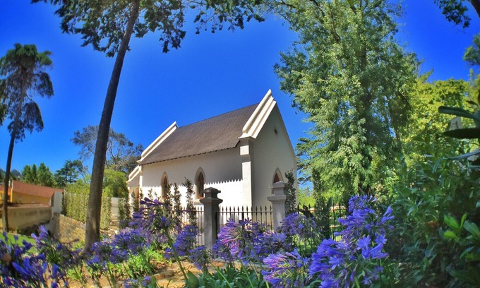 Sintra House | A CAPELA, Sintra - 18th Century Converted Chapel