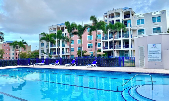 Machos Condo | A complete charming 2-bedroom apartment with WiFi, with pool in beautiful Ceiba.