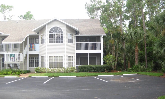 Estero Condo | A Completely Renovated Condo in a Gorgeous Gated Community