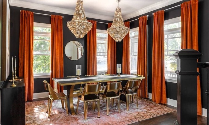 Inman Park Apartment | A Duplex Experience that allows for separate spaces with the flexibility of a hive community!