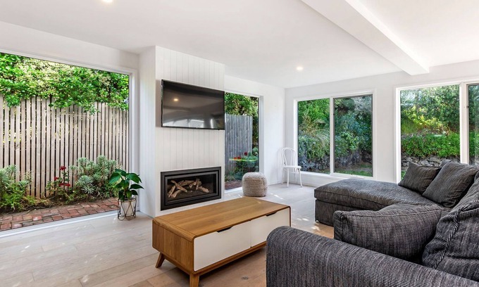 Port Fairy House | A Family home made for beach holidays & sunshine