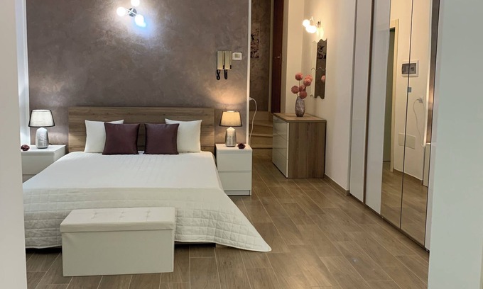 Villafranca di Verona Apartment | A few minutes from the airport and train station-a real convenience.