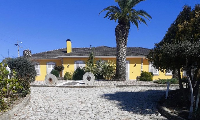 Vila Nova de Foz Coa Hotel | A Flor da Rosa