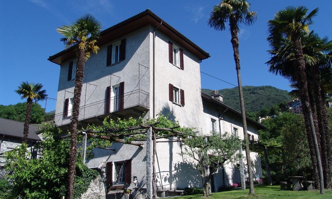 Tenero-Contra House | A green oasis in the middle of the popular resort of Tenero on Lake Maggiore