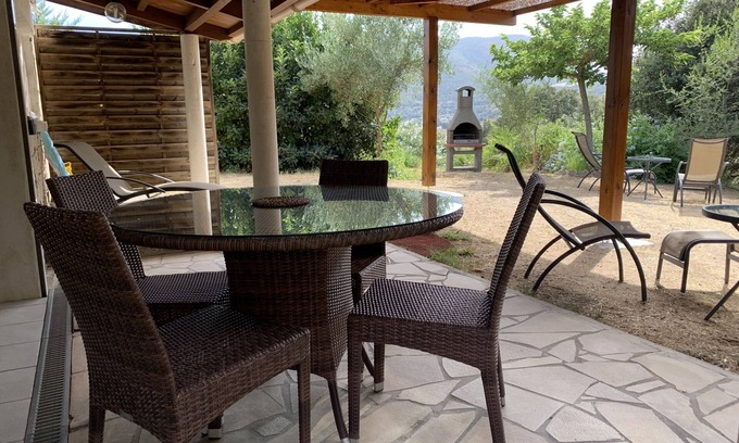 Appietto House | A haven of tranquility between sea and mountains