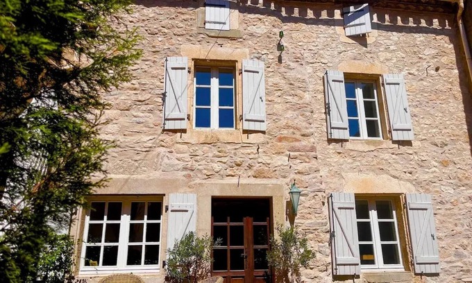 Villeneuve-Minervois House | A 'Hidden Gem,' In Its Own Private Walled Courtyard Just Outside Carcassonne