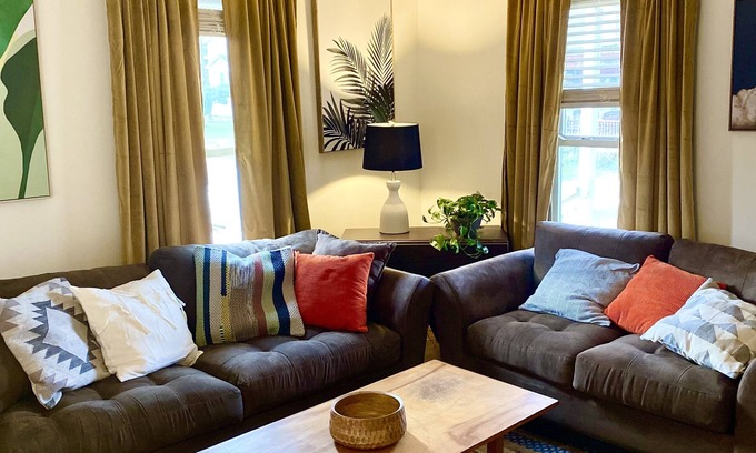 Earlville Condo | A Hidden Gem named Casa D'Oro