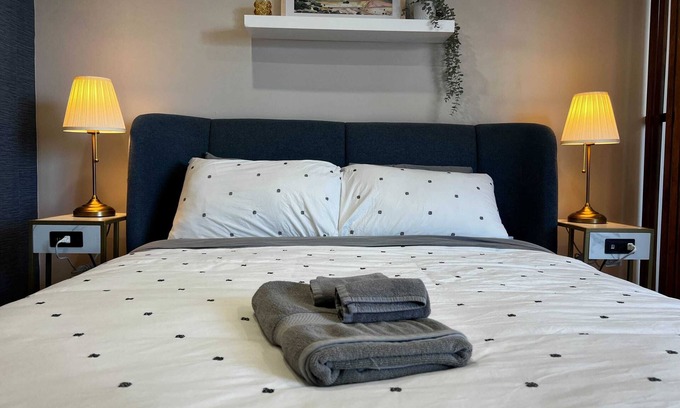 Downtown Apartment | A Little Beachy, Cozy Studio