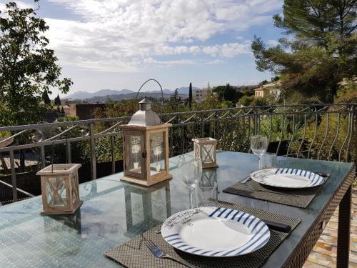 Le Cannet Apartment | A little Eden
