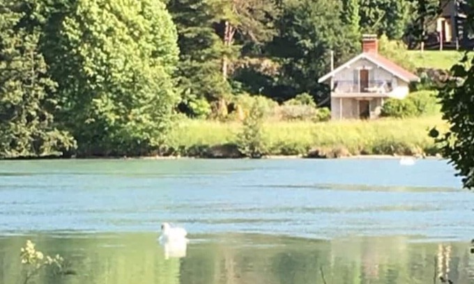 Izieu Cottage | A little paradise on the Rhone