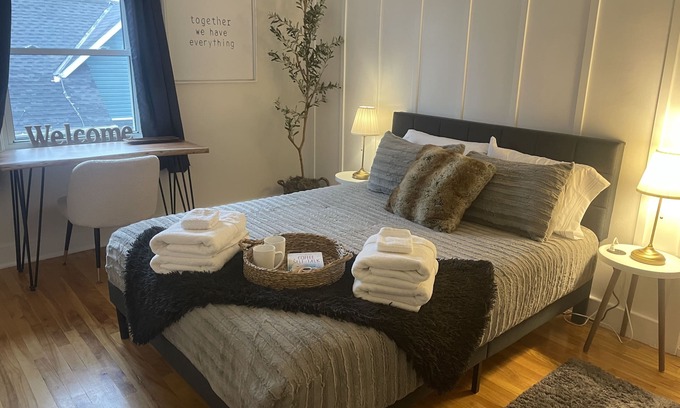 Huntsville Apartment | A loft retreat on a private street within walking distance to downtown!