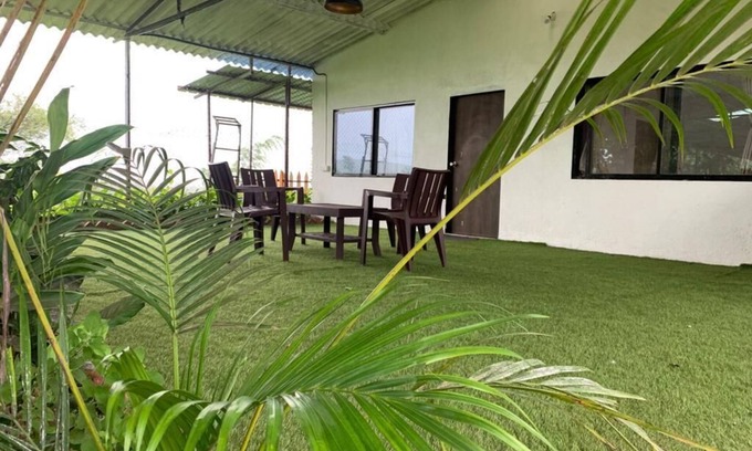 Igatpuri Cottage | A lovely and cozy Farm Cottage amidst nature where you can be yourself!