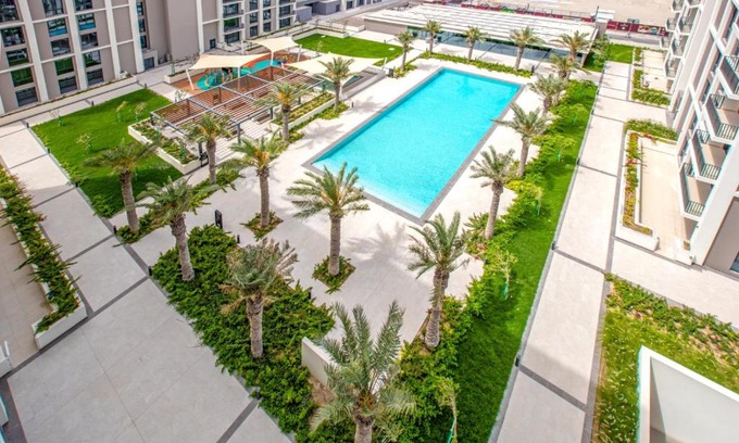 Muharraq Apartment | A Luxury Aprt 2 bedrooms Balcony with wonderful view Mall access hi speed WIFI Beach access & much more for Family Only