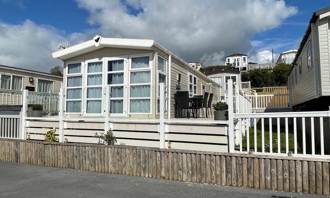 Otterton House | A luxury caravan on the award winning Ladram Bay Holiday Park