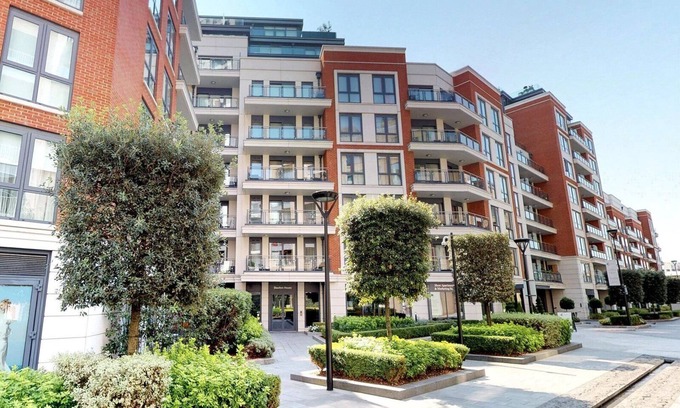 Whittington Apartment | A luxury, contemporary 2Bed & 2Bath Apartment Next to London Museum