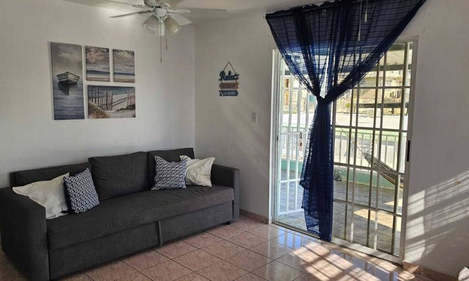 Pajaros Apartment | A Peaceful Place in the middle of the City with delightful views...