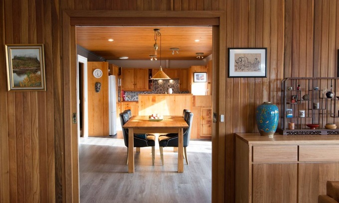 Kingston House | A Quintessentially Tasmanian Living experience awaits!