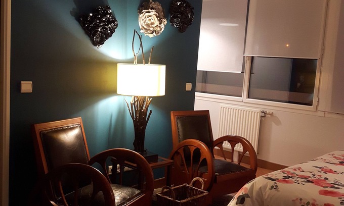Parc-de-Montsouris Apartment | A room close to Montsouris Park
