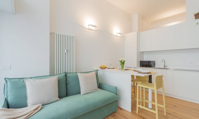 Como Apartment | A Step from the Lake Apartment