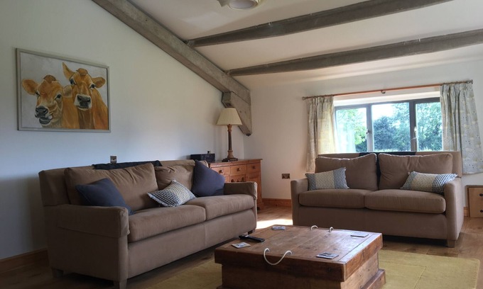 South Wraxall House | A stylish Barn conversion with the perfect mix of industrial and country styling