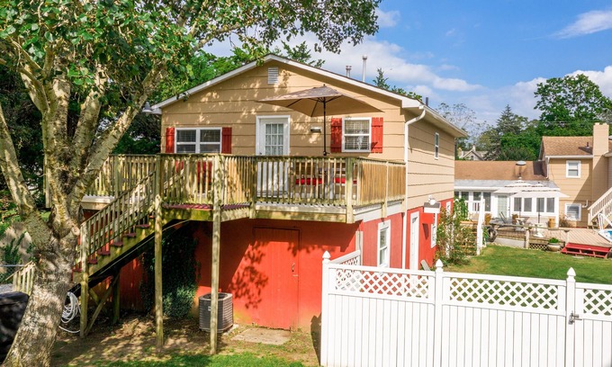 Cape May Cabin | A Unique Pet Friendly Stay In Cape May