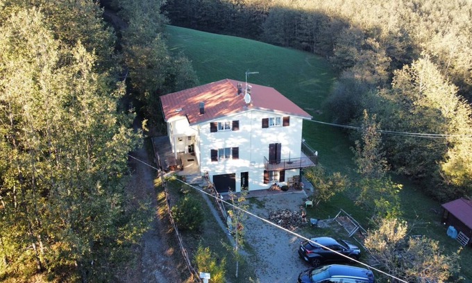 Compiano Apartment | A welcoming retreat in the woods of the Apennines: Family Suite or for a group