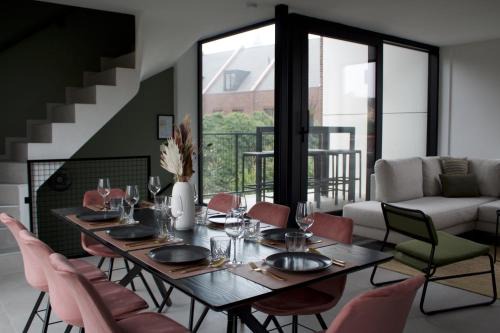 Oud-Rekem House | Aan Wal