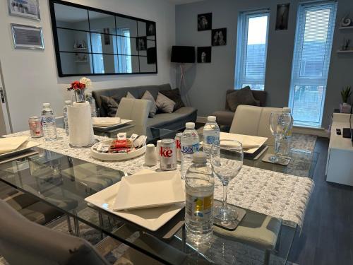 Stratford and New Town Apartment | ABBA Views
