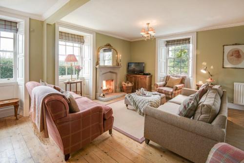 Coldstream House | Abbey House
