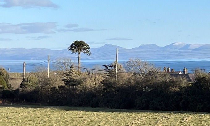 Abersoch Apartment | Abersoch studio with a decking area with amazing views.