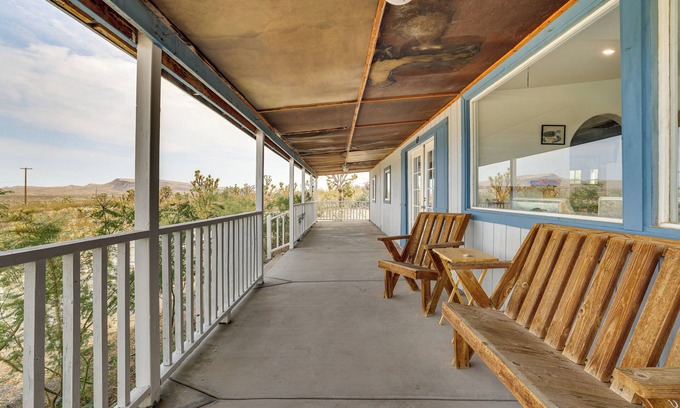 Dolan Springs House | 'Abigail's Ranch' - Pet-Friendly Dolan Springs Gem