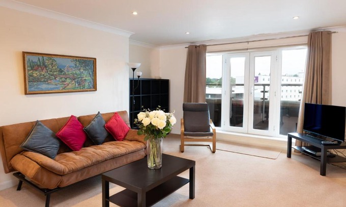 Hemel Hempstead Apartment | Abodebed - Handleys Court