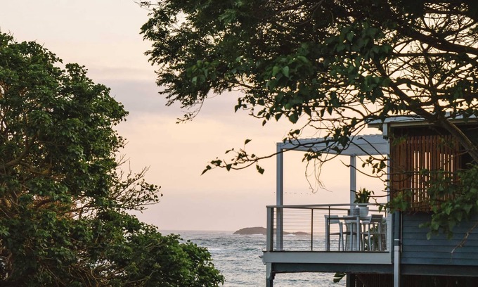 Malua Bay House | Absolute beach front holiday house in Malua Bay