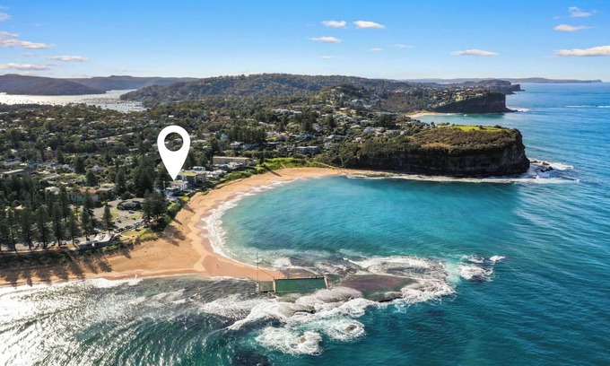 Mona Vale Apartment | Absolute Beachfront @ Surfview on Basin
