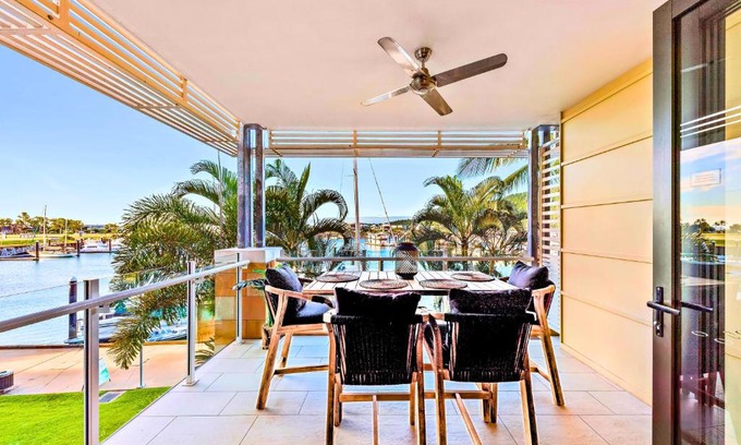 Airlie Beach Apartment | Absolute Luxury Marina Lifestyle at The Port of Airlie Beach
