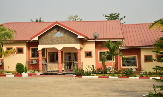 Koforidua Hotel | Absor Royal Hotel